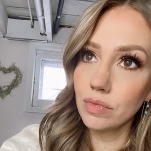 Meet your Posher, Marcie